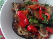 Una foto de ostras al horno