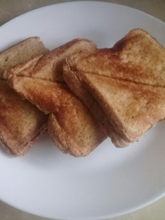 A picture of Honey Toasted Brown Bread.