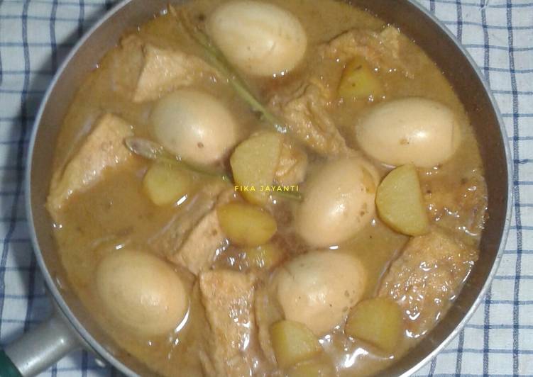 Semur KenTaTel (kentang tahu telur)๐