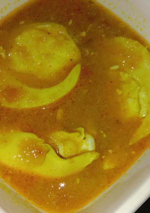 A picture of Egg Curry.