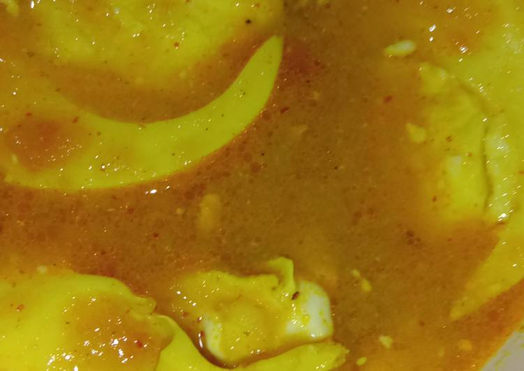 Everything You Wanted to Know About Egg Curry