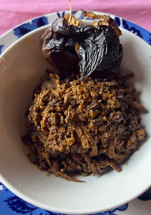 A picture of Achicha ❤️ n smoked fish.