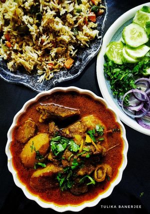 রেলওয়ে মটন কারি (railway mutton curry recipe in Bengali) রেসিপির প্রধান ছবি