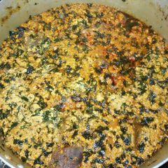 A picture of Egusi soup.