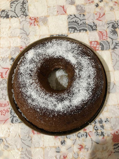 صورة لوصفة كيكة بالفواكه الجافة 🍩