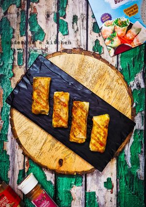 A picture of Crispy Rolls.