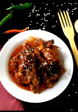 A picture of Sweet and sour chicken.