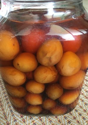 รูปของ Umeshu homemade (เหล้าบ๊วย) 18+