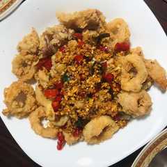 A picture of Cumi lada garam.