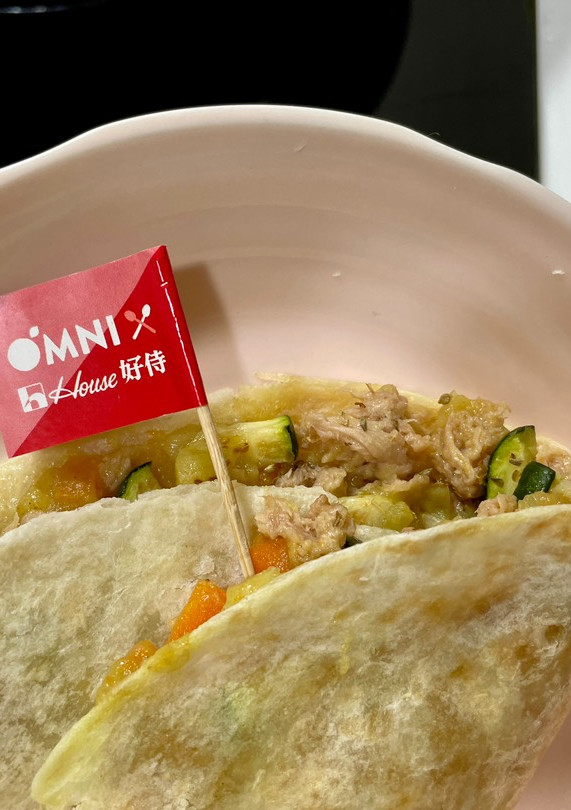 新鮪魚咖哩墨西哥餅［蔬食］ 的食譜成品照片