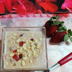 A picture of Strawberry chocolate rabri.