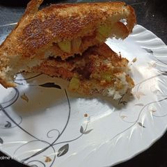 A picture of Malai sandwich.