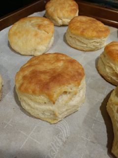 A picture of Buttermilk Biscuits.