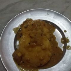 A picture of Idli sambar.