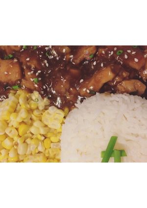 Una foto de Pollo teriyaki