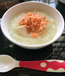 cháo cá hồi cho bé