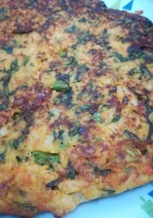Una foto de Tortilla de coliflor y espinaca