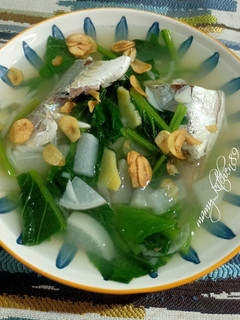 Gambar Resipi Berpantang: Sup Ikan Selar Bersama Sayur