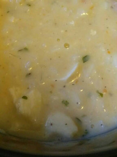 A picture of Creamy Chicken and rice soup.