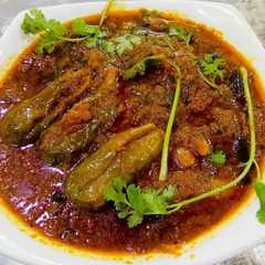 ભરેલા રીંગણા (Bharela Ringan Recipe In Gujarati) রেসিপির প্রধান ছবি