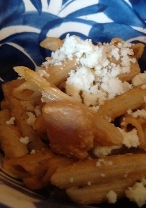 Una foto de Pasta con chuleta en crema de chipotle