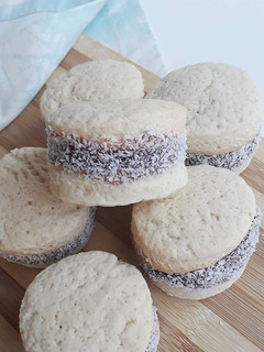 Una foto de Alfajores de maicena