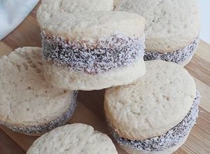 Una foto de Alfajores de maicena