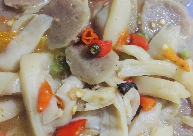 Easiest Way to Prepare Yummy Ca Jamur Bakso Pedas