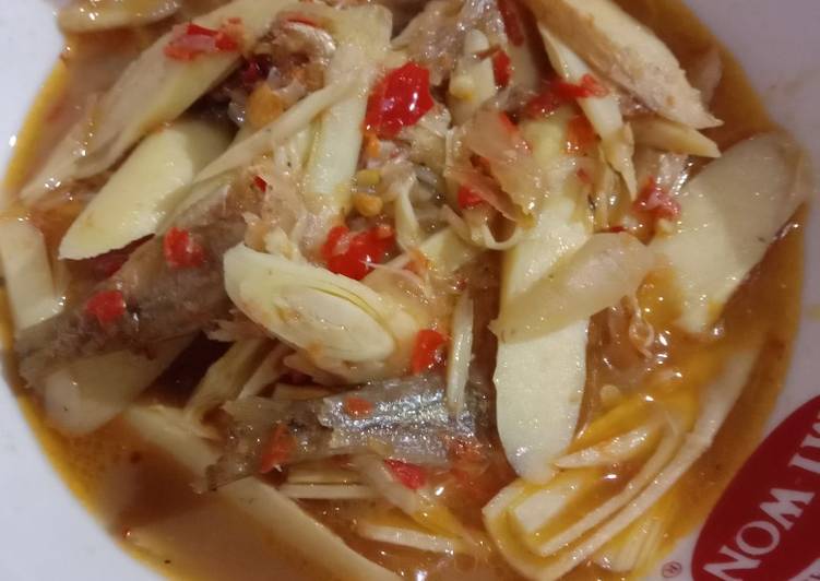 Cara membuat Tumis umbut rotan masakan kampung endosss maknyos👍👍👍😘😘😘🙏 yang nikmat Untuk Jualan