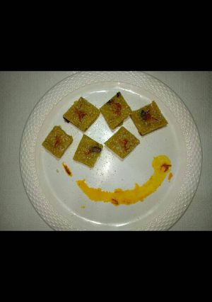 A picture of Cauliflower kesariya Burfi.