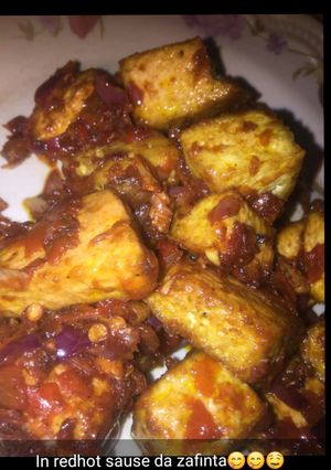 A picture of Awara in hot sauce.