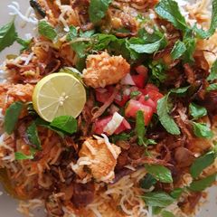 A picture of Chicken Tikka Biryani.
