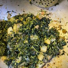 A picture of Aloo methi.