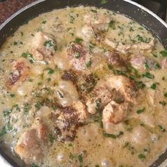 A picture of Chicken malai mathi.