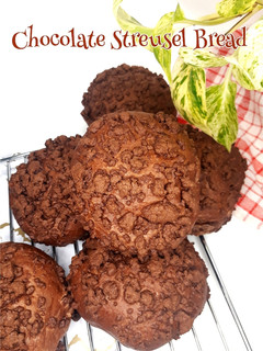 Foto resep Chocolate Streusel Bread (Saboro Bread)