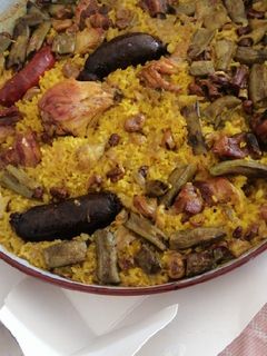 Una foto de Arroz al horno valenciano con habas