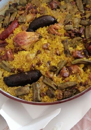 Una foto de Arroz al horno valenciano con habas