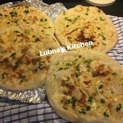 A picture of HOMEMADEYogurt & garlic Naan.