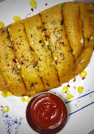 ગાર્લિક બ્રેડ (Domino's style garlic bread recipe in gujarati) રેસીપી મુખ્ય ફોટો