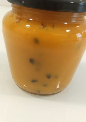 Una foto de Mermelada de mango y maracuyá sin azúcar Thermomix
