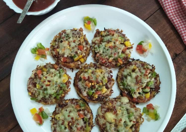 Steps to Make Super Quick Homemade Mini Corn Pizza (Pizza With Corn Base)