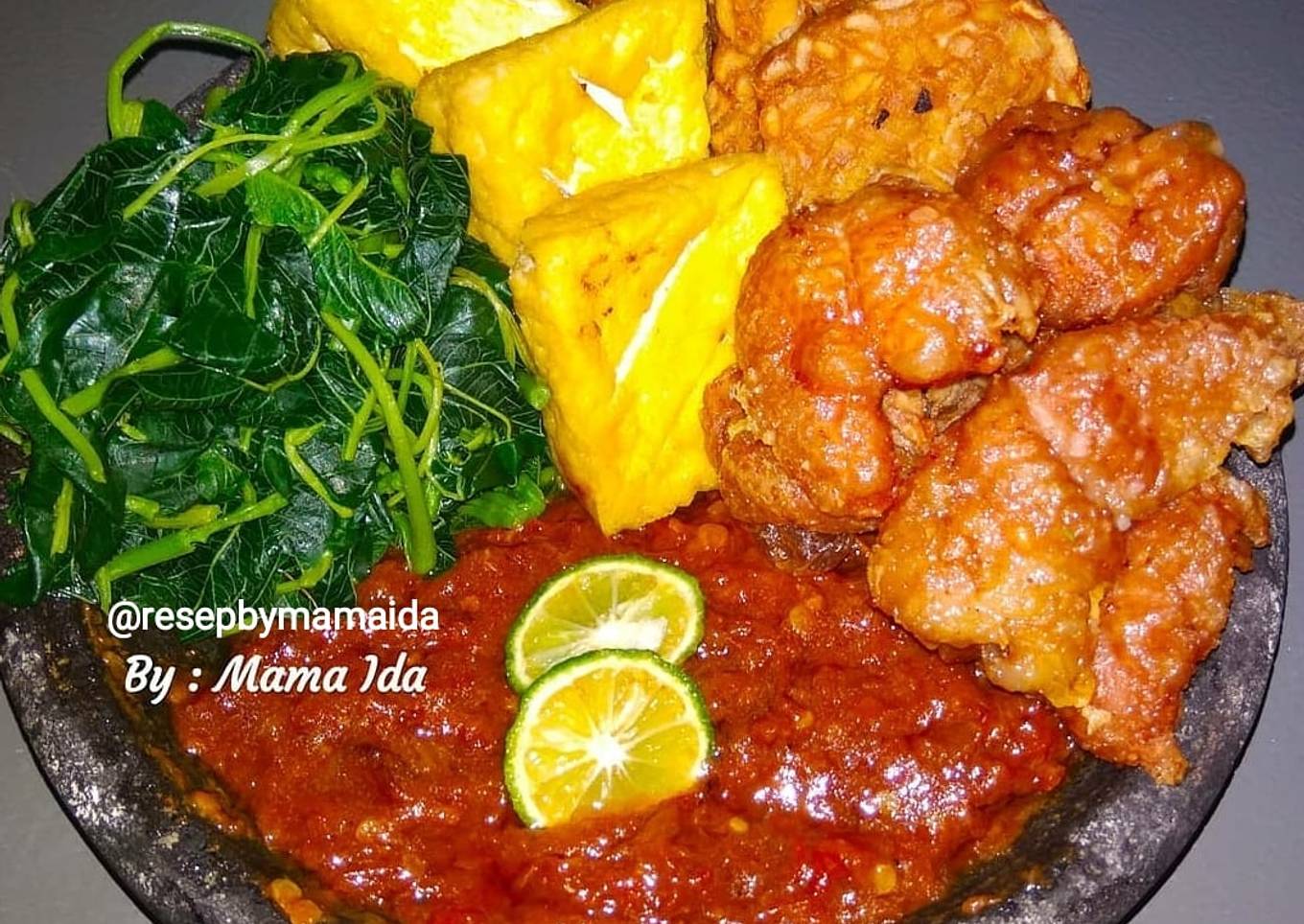 Lalapan Kulit Ayam Sambal Terasi