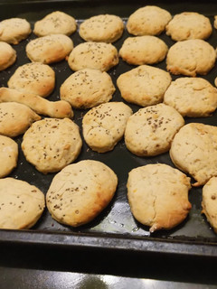 Una foto de Scones de pomelo y chía