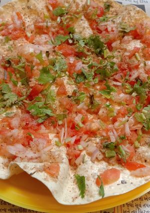 મસાલા પાપડ (Masala Papad Recipe In Gujarati) રેસીપી મુખ્ય ફોટો
