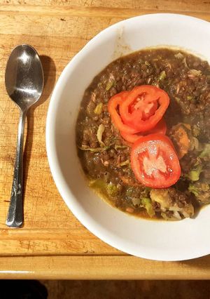 A picture of Lentils and mix Vegetables.