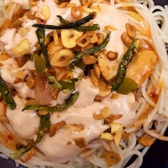 A picture of Singaporean Rice.