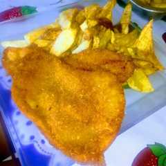 A picture of Milanesas con fritas al disco.
