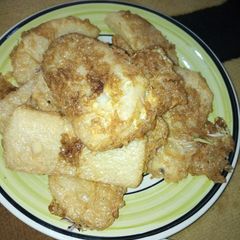 A picture of Yam and egg.