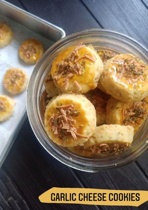 Foto resep Garlic Cheese Cookies