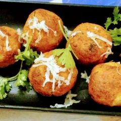 Carrot Cheesy Crispy Balls A picture of Carrot Cheesy Crispy Balls.